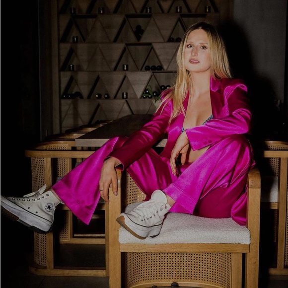 ❌SOLD❌ Frame oversized Satin/Silk Pink Blazer (XS/S) - Picture 7 of 8